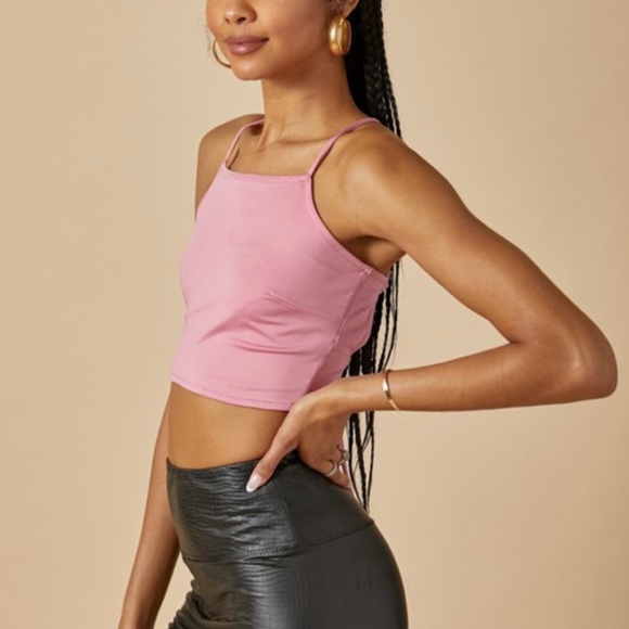 🆕Lace up back cami top in Barbie pink - Picture 3 of 5